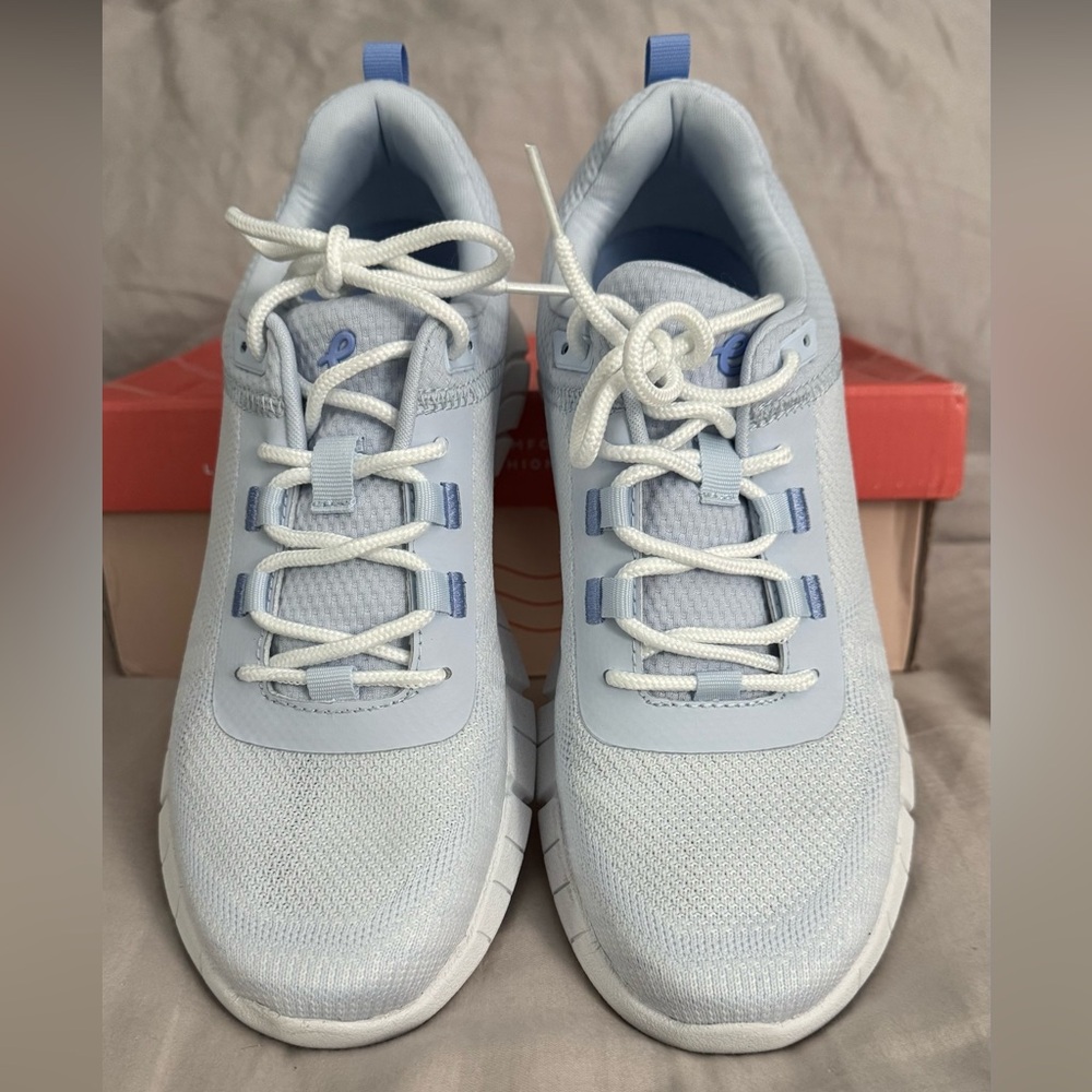 EASY SPIRIT Blue Mesh Athletic Sneakers 10W